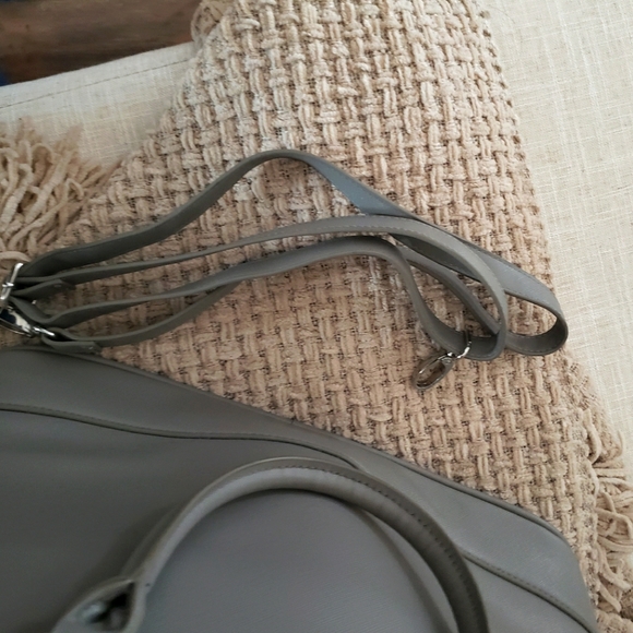 Joy Mangano St. Tropez Zippered Tote - Picture 5 of 11